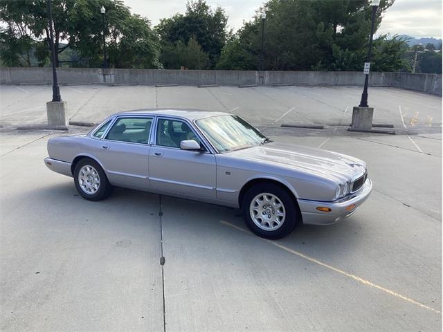 2000 Jaguar XJ8 (CC-2113978) for sale in Greensboro, North Carolina