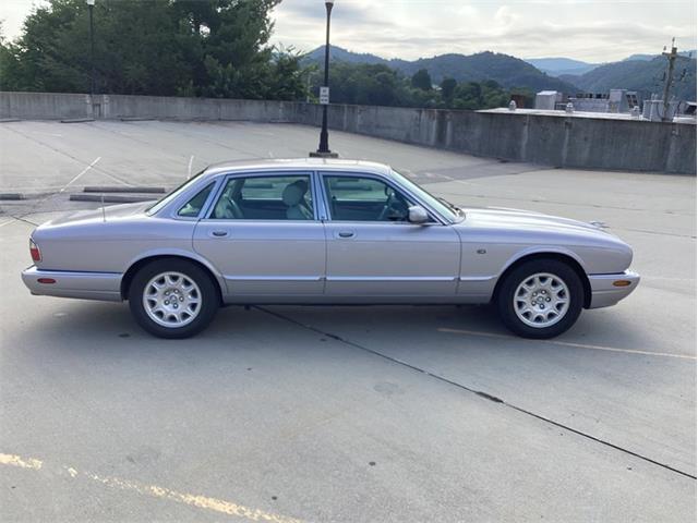 2000 Jaguar XJ8 (CC-2113978) for sale in Greensboro, North Carolina