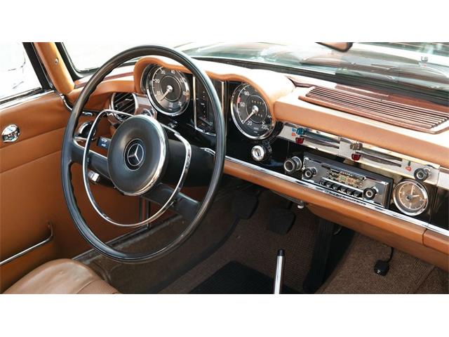1967 Mercedes-Benz 250 (CC-2114001) for sale in Newport, Rhode Island