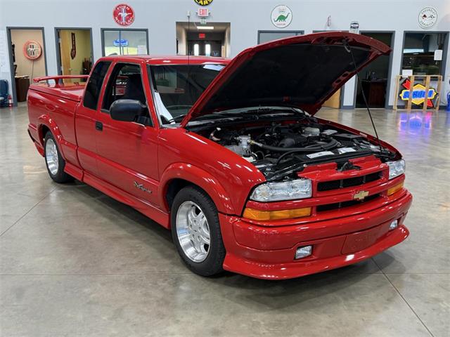 2001 Chevrolet S10 (CC-2114061) for sale in Salem, Ohio