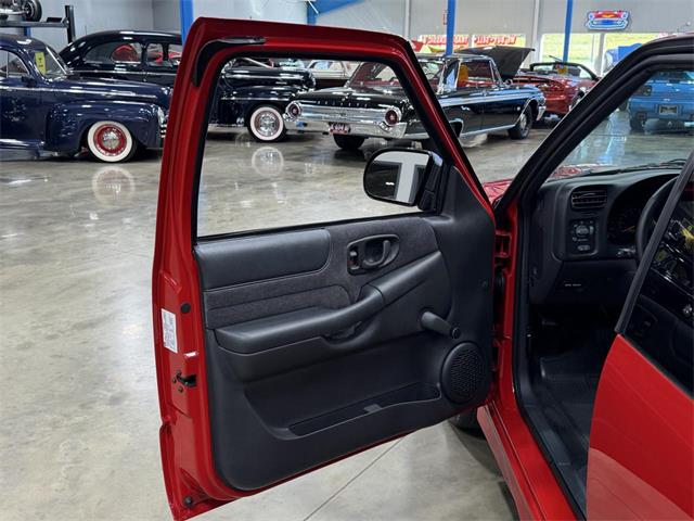 2001 Chevrolet S10 (CC-2114061) for sale in Salem, Ohio