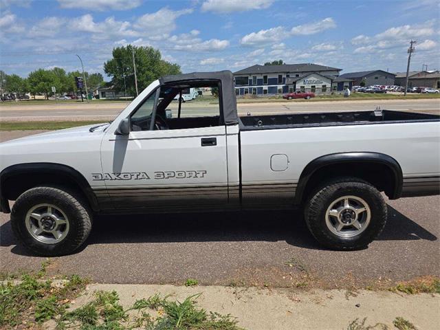 1989 Dodge Dakota (CC-2114159) for sale in Spirit Lake, Iowa