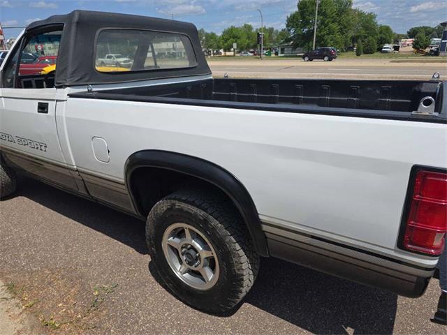 1989 Dodge Dakota (CC-2114159) for sale in Spirit Lake, Iowa