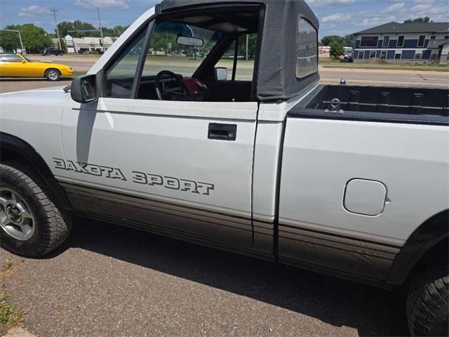 1989 Dodge Dakota (CC-2114159) for sale in Spirit Lake, Iowa