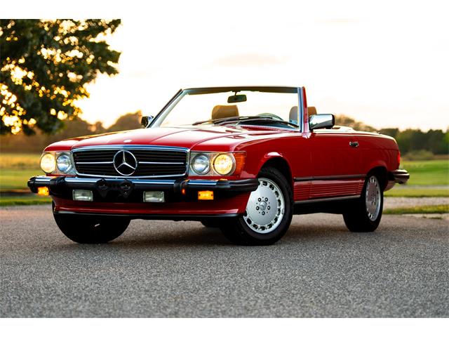 1987 Mercedes-Benz 560SL (CC-2114260) for sale in Southampton, New York