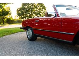 1987 Mercedes-Benz 560SL (CC-2114260) for sale in Southampton, New York