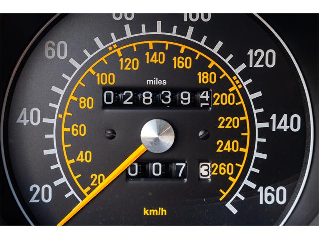 1987 Mercedes-Benz 560SL (CC-2114260) for sale in Southampton, New York