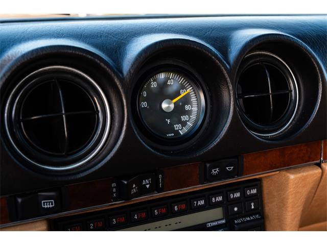 1987 Mercedes-Benz 560SL (CC-2114260) for sale in Southampton, New York