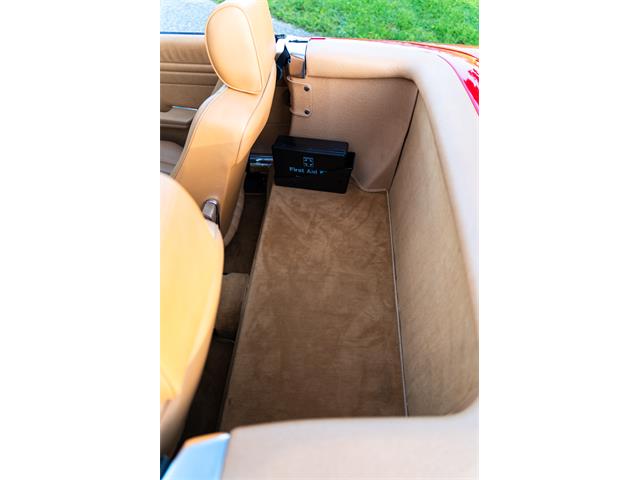 1987 Mercedes-Benz 560SL (CC-2114260) for sale in Southampton, New York