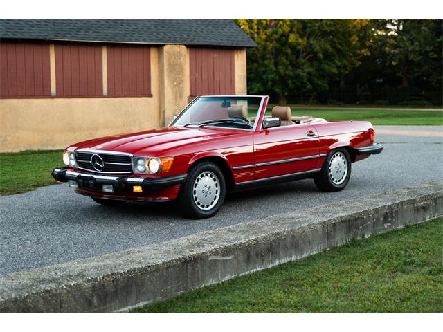 1987 Mercedes-Benz 560SL (CC-2114260) for sale in Southampton, New York