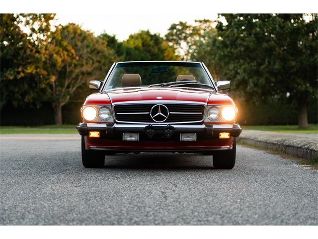 1987 Mercedes-Benz 560SL (CC-2114260) for sale in Southampton, New York