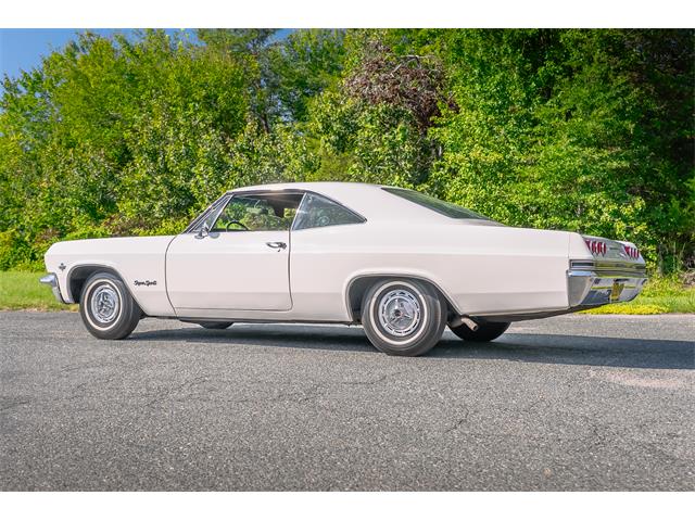 1965 Chevrolet Impala SS (CC-2114263) for sale in Fredericksburg, Virginia