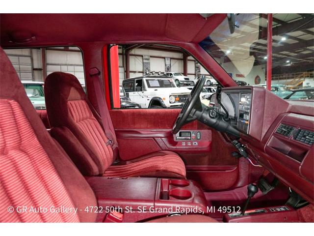 1993 Chevrolet Suburban (CC-2114291) for sale in Kentwood, Michigan