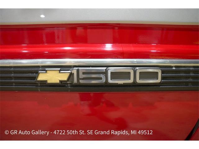 1993 Chevrolet Suburban (CC-2114291) for sale in Kentwood, Michigan