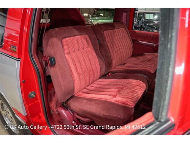 1993 Chevrolet Suburban (CC-2114291) for sale in Kentwood, Michigan