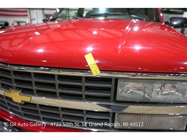 1993 Chevrolet Suburban (CC-2114291) for sale in Kentwood, Michigan