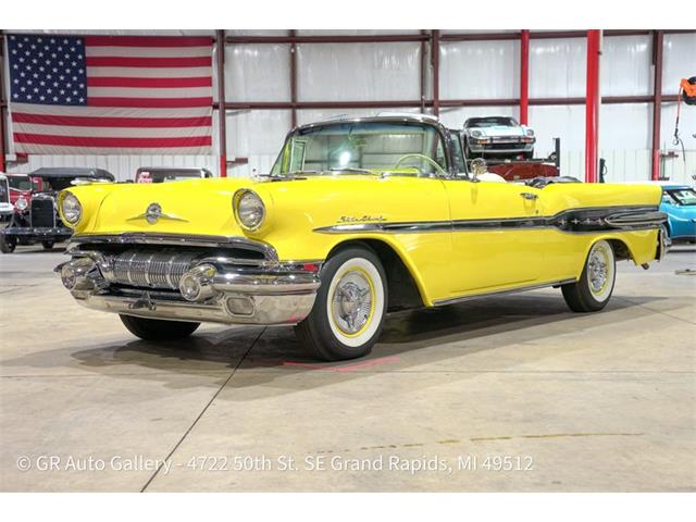 1957 Pontiac Star Chief (CC-2114295) for sale in Kentwood, Michigan