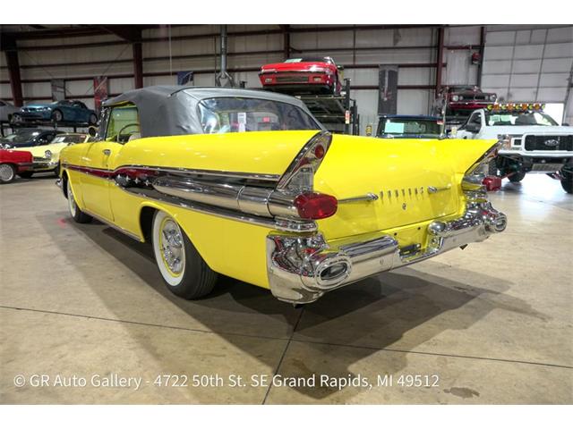 1957 Pontiac Star Chief (CC-2114295) for sale in Kentwood, Michigan