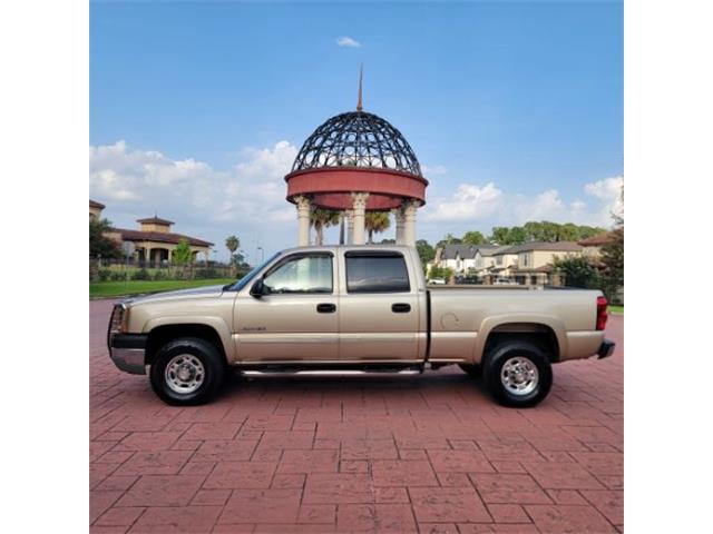 2004 Chevrolet Silverado (CC-2114333) for sale in Cadillac, Michigan