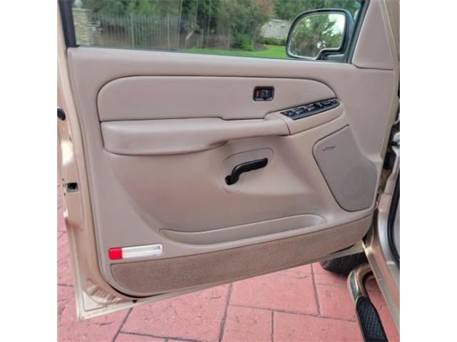 2004 Chevrolet Silverado (CC-2114333) for sale in Cadillac, Michigan