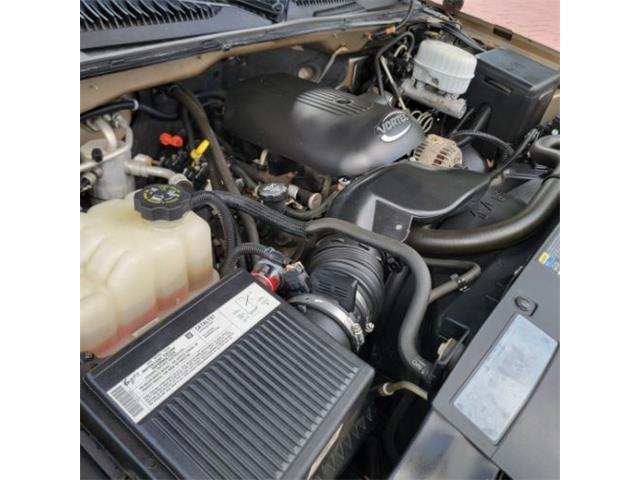 2004 Chevrolet Silverado (CC-2114333) for sale in Cadillac, Michigan