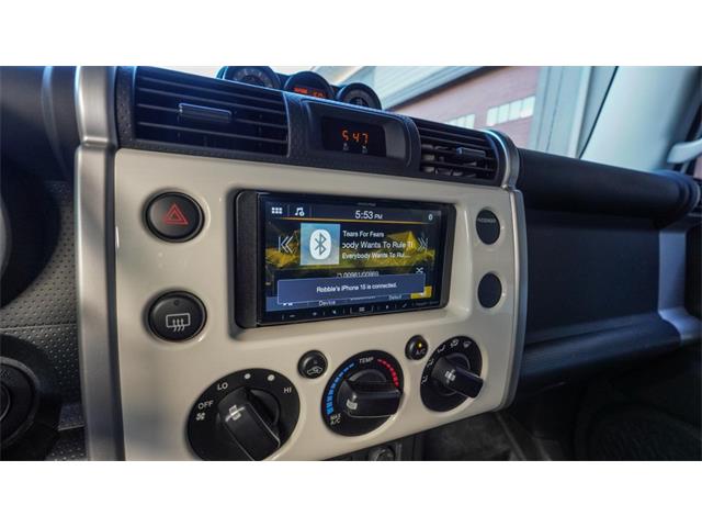 2012 Toyota FJ Cruiser (CC-2114474) for sale in Medina, Minnesota