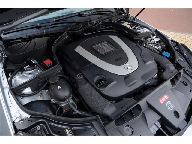 2009 Mercedes-Benz E500 (CC-2114650) for sale in Katwijk, Netherlands