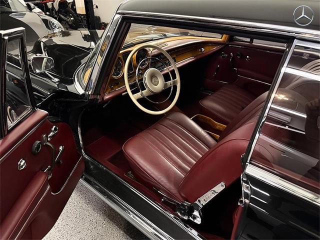 1962 Mercedes-Benz 220 (CC-2114681) for sale in Palm Desert , California