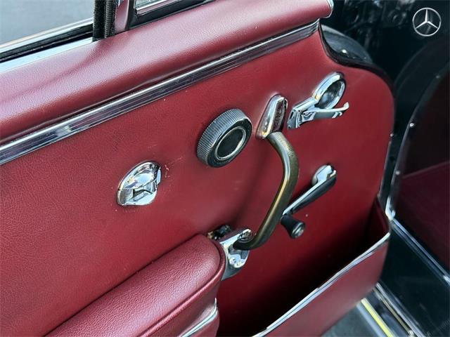 1962 Mercedes-Benz 220 (CC-2114681) for sale in Palm Desert , California