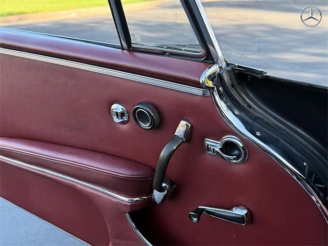 1962 Mercedes-Benz 220 (CC-2114681) for sale in Palm Desert , California