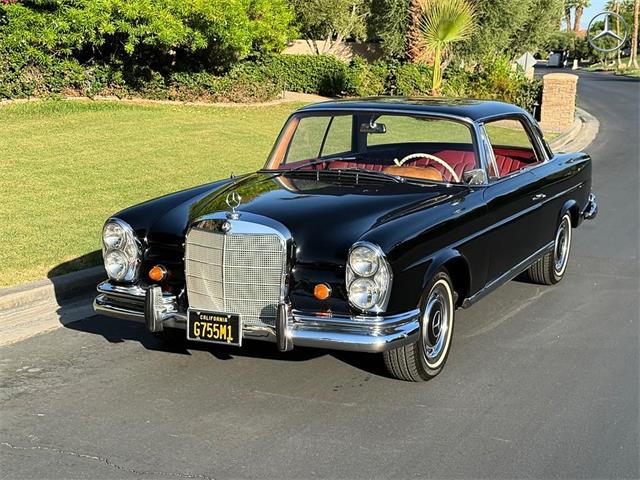 1962 Mercedes-Benz 220 (CC-2114681) for sale in Palm Desert , California