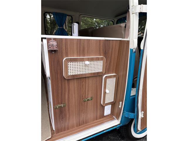 1992 Volkswagen Type 2 Weekender (CC-2114849) for sale in Gaithersburg, Maryland