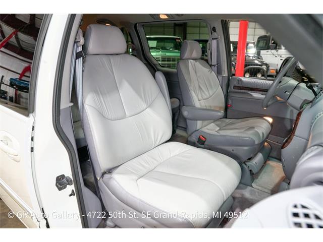 1997 Chrysler Town & Country (CC-2114889) for sale in Kentwood, Michigan