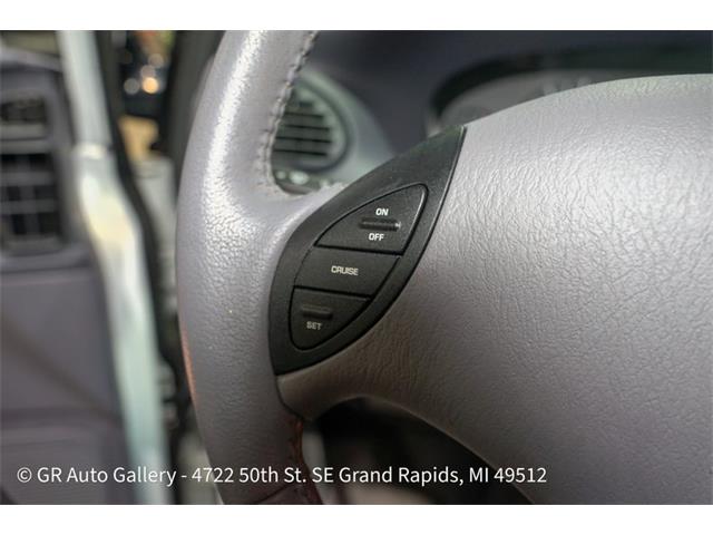1997 Chrysler Town & Country (CC-2114889) for sale in Kentwood, Michigan
