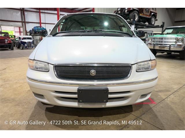 1997 Chrysler Town & Country (CC-2114889) for sale in Kentwood, Michigan