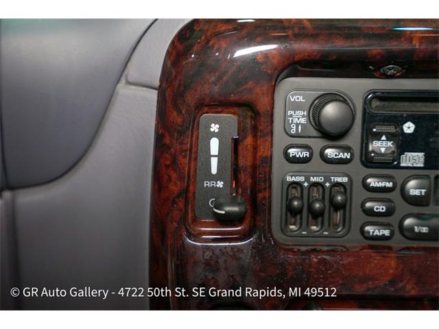 1997 Chrysler Town & Country (CC-2114889) for sale in Kentwood, Michigan