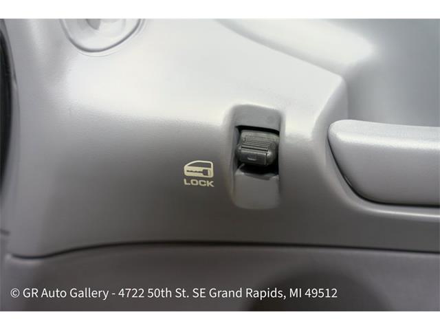 1997 Chrysler Town & Country (CC-2114889) for sale in Kentwood, Michigan