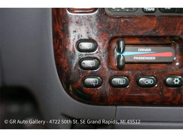 1997 Chrysler Town & Country (CC-2114889) for sale in Kentwood, Michigan