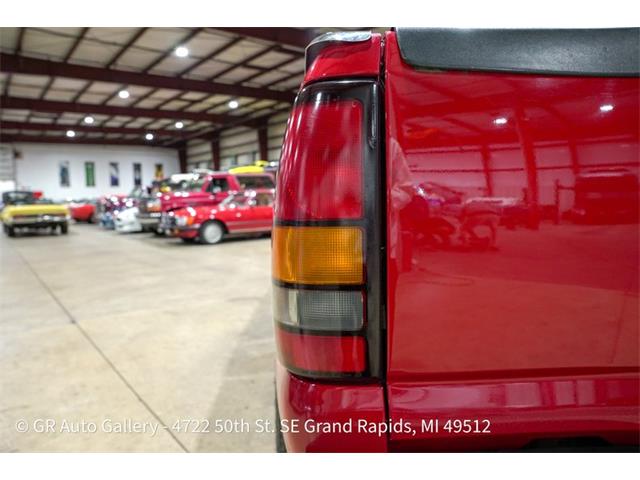 2006 GMC Sierra (CC-2114890) for sale in Kentwood, Michigan