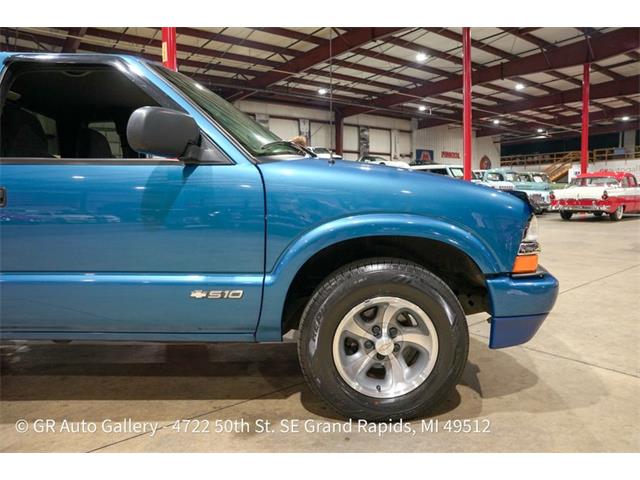 2001 Chevrolet S10 (CC-2114891) for sale in Kentwood, Michigan