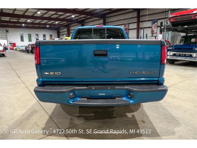 2001 Chevrolet S10 (CC-2114891) for sale in Kentwood, Michigan