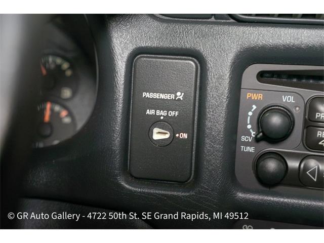 2001 Chevrolet S10 (CC-2114891) for sale in Kentwood, Michigan