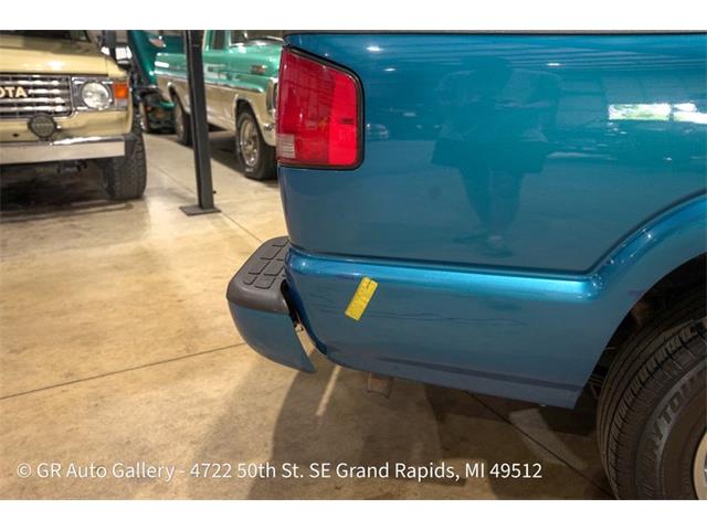2001 Chevrolet S10 (CC-2114891) for sale in Kentwood, Michigan