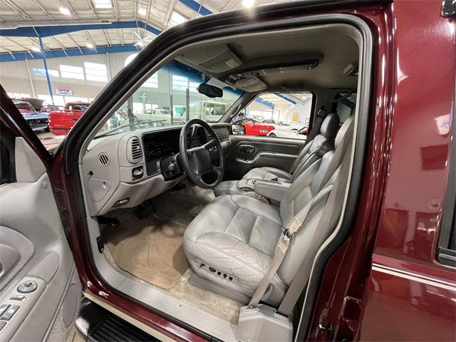 1999 Chevrolet Suburban (CC-2114938) for sale in Salem, Ohio