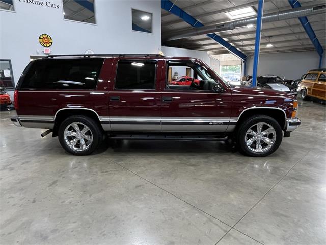 1999 Chevrolet Suburban (CC-2114938) for sale in Salem, Ohio