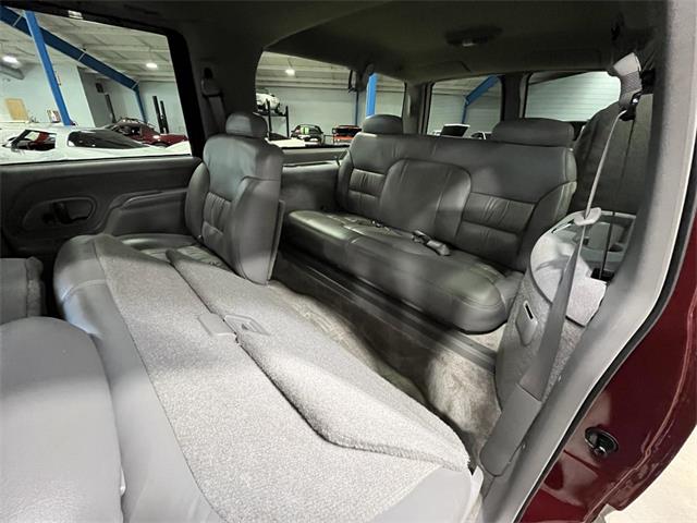 1999 Chevrolet Suburban (CC-2114938) for sale in Salem, Ohio