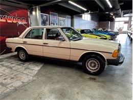 1983 Mercedes-Benz 300 (CC-2114949) for sale in West Babylon, New York