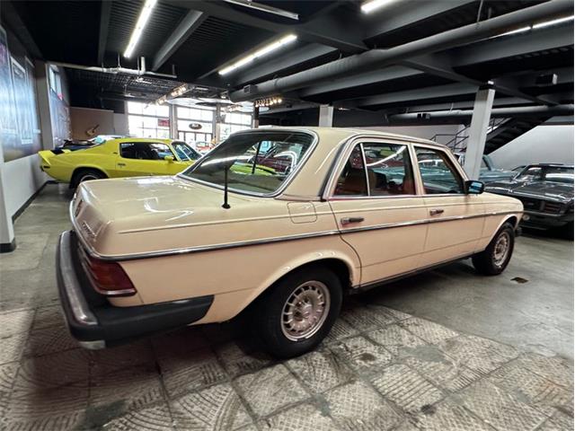 1983 Mercedes-Benz 300 (CC-2114949) for sale in West Babylon, New York