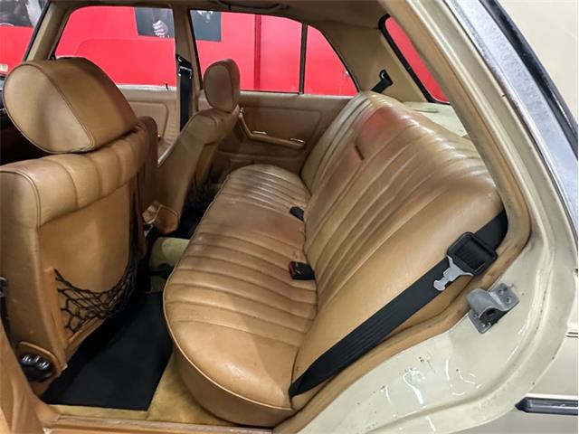 1983 Mercedes-Benz 300 (CC-2114949) for sale in West Babylon, New York
