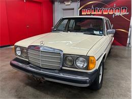 1983 Mercedes-Benz 300 (CC-2114949) for sale in West Babylon, New York